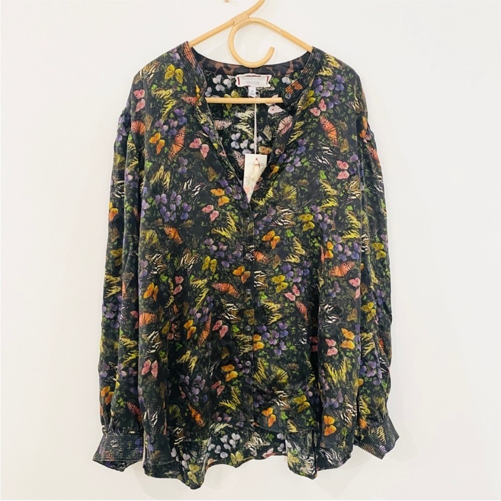 Johnny Was 100% silk mariposa blouse NWT